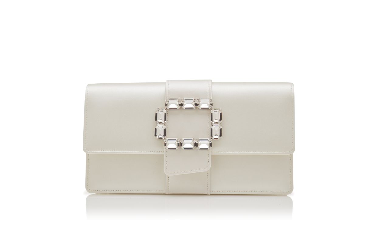 Portefeuille rectangulaire en satin crème avec boucle de cristal