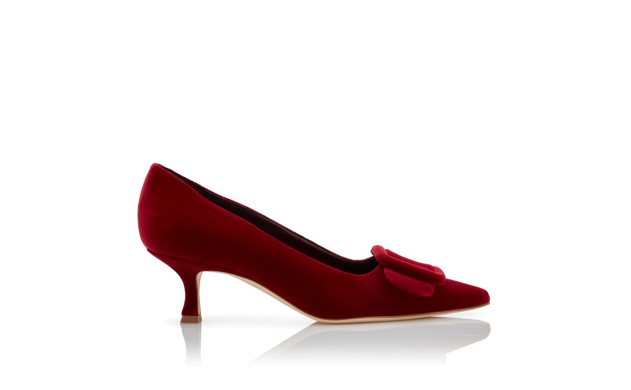 Escarpins à détail de boucle en velours rouge