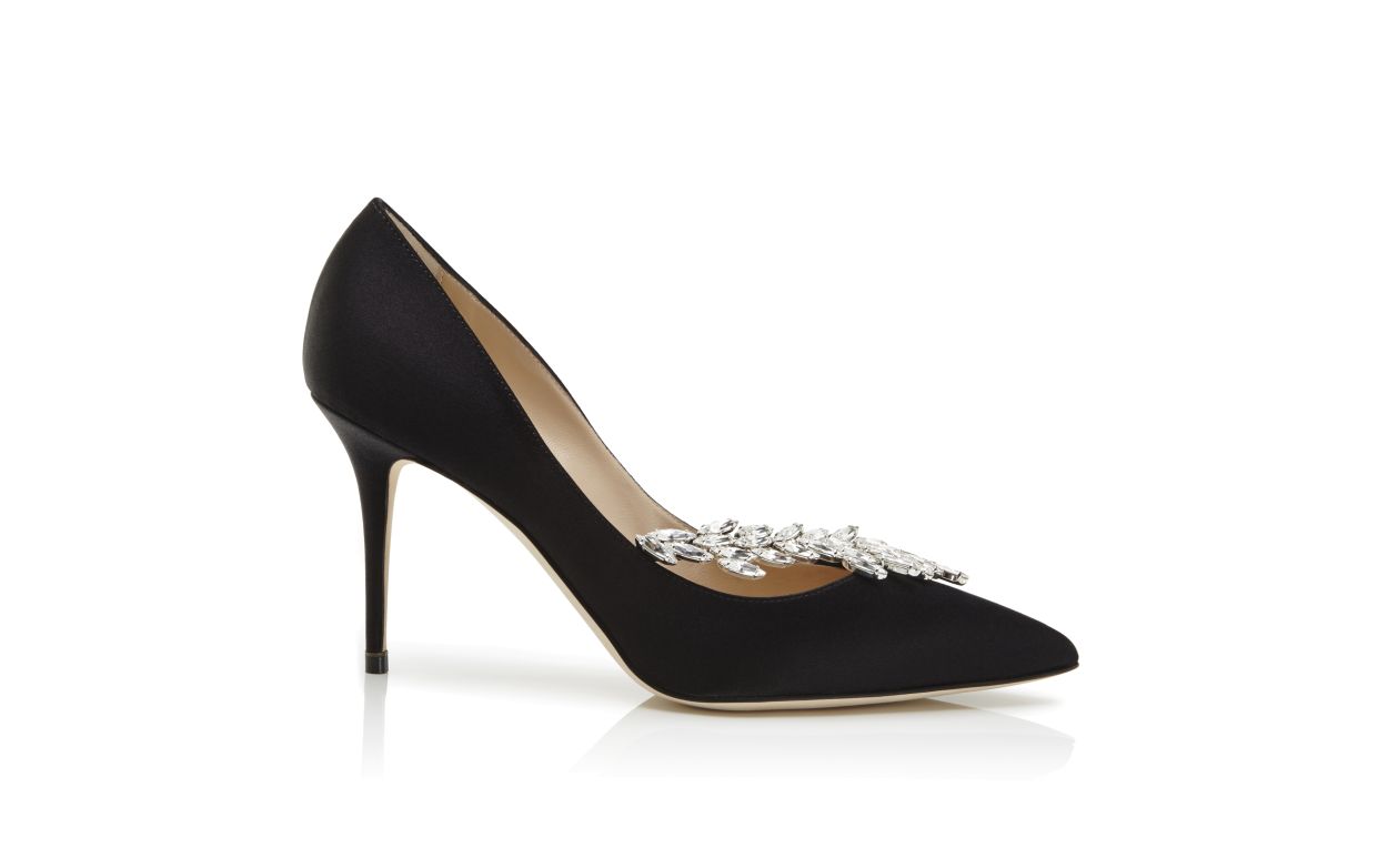 Escarpins à boucle en bijoux satin noire