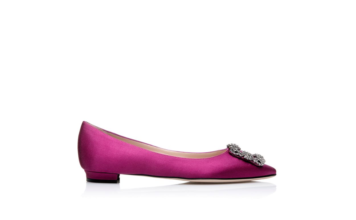 Escarpins plats à brides en satin fuchsia foncé