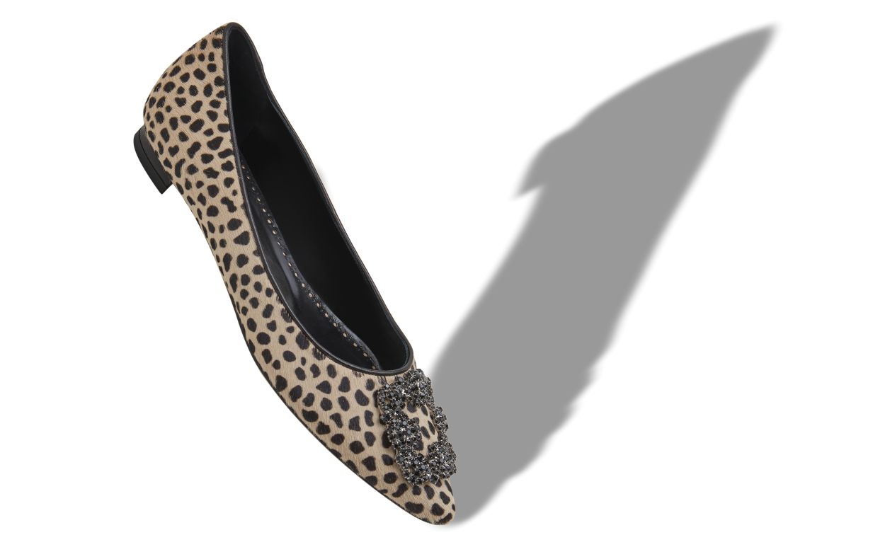 Pompes plates en chevreau imprimé animalier avec boucle bijou