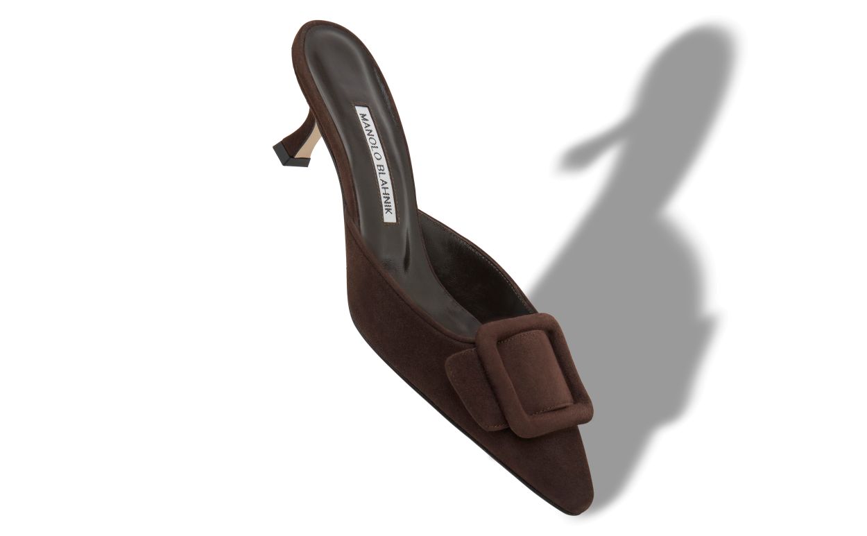 Mules en daim brun avec boucle