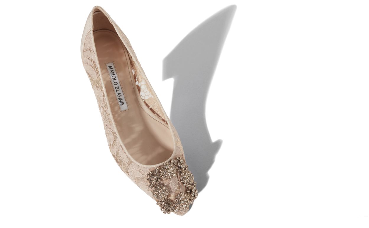 Pompes plates à noue en dentelle rose champagne avec boucle bijou