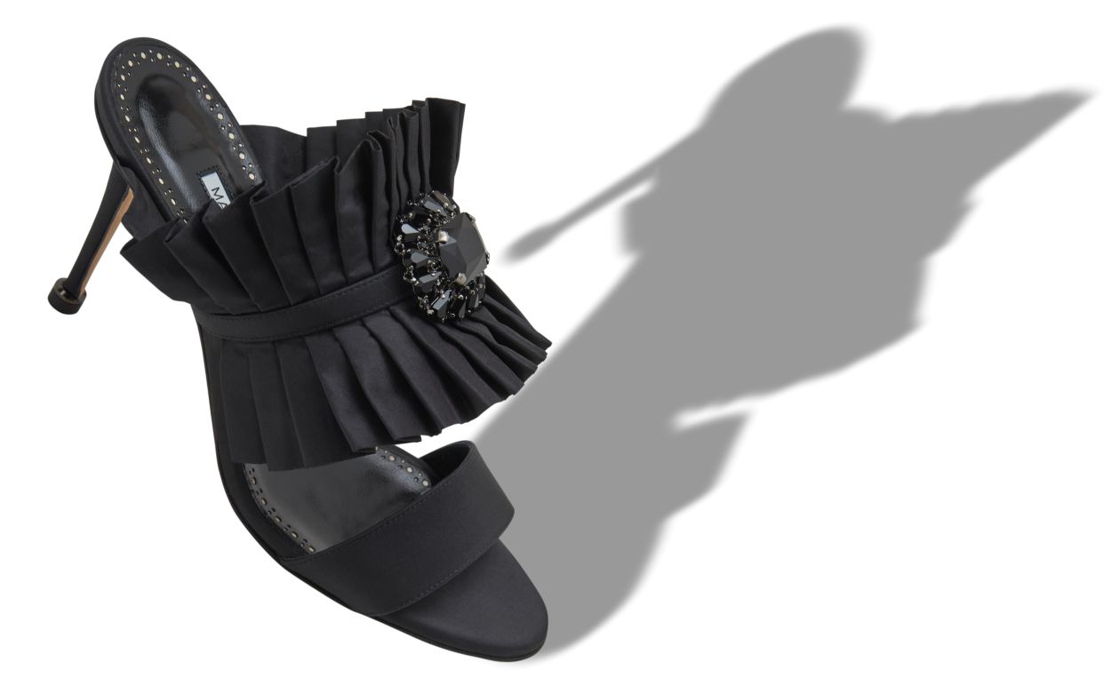 Mules à détails plissés en soie noire