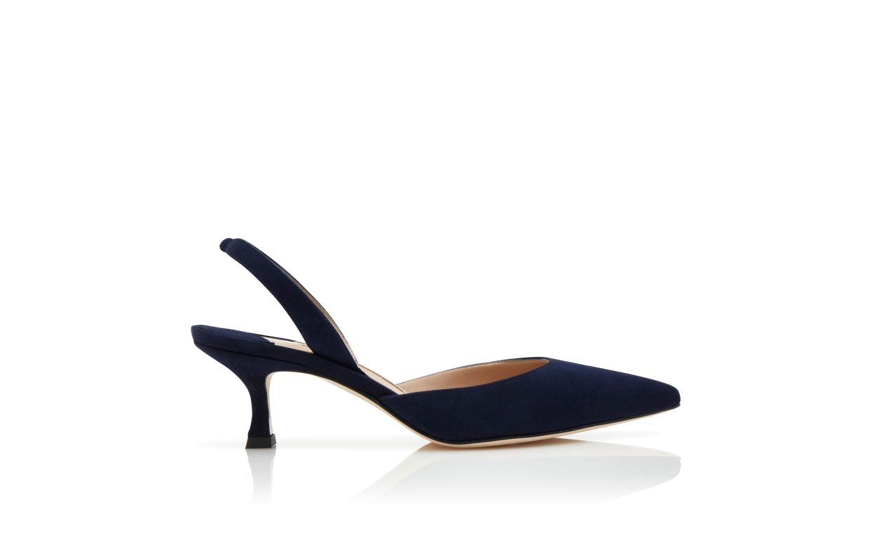 Escarpins en daim bleu marine à talon compensé