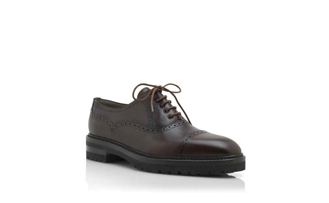 Chaussures en cuir de veau brun foncé à lacets